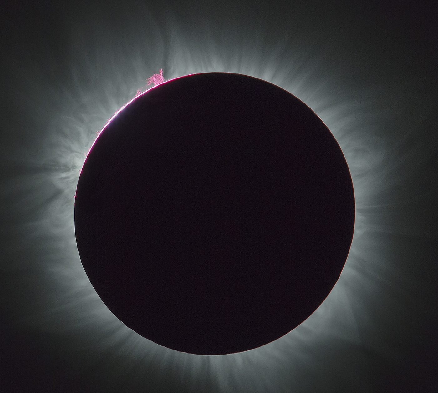 La corona interna en detalle · Indonesia, 2016